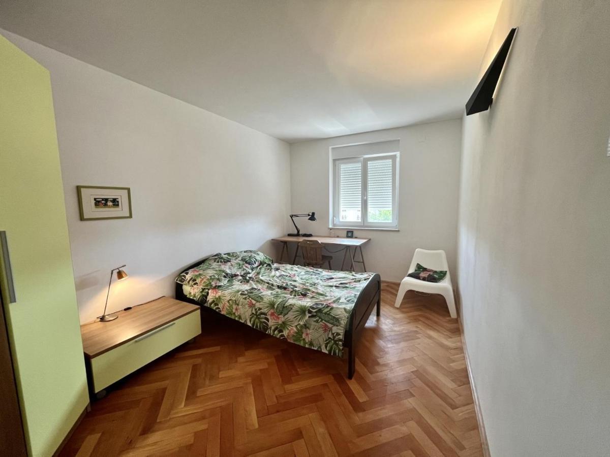 Appartamento Zara Pola Esterno foto